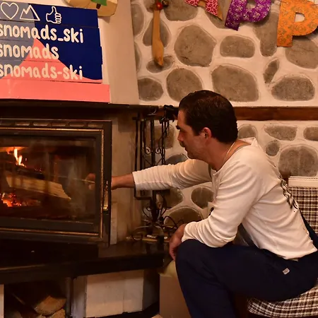 Snomads Diana-ross Homestay szállás *
