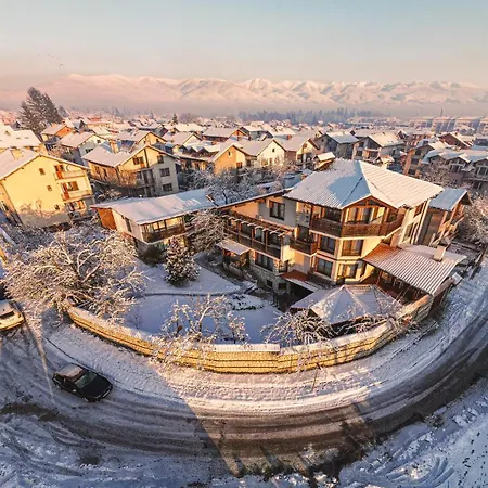 Snomads Diana-ross Homestay szállás Banszko
